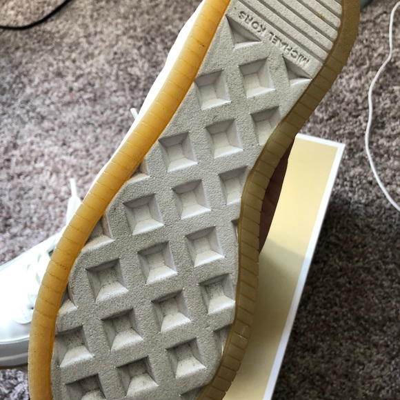 Micheal Kors sneaker - Picture 4 of 4